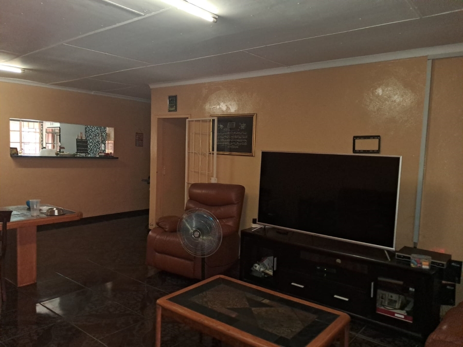 4 Bedroom Property for Sale in Klipkop AH North West
